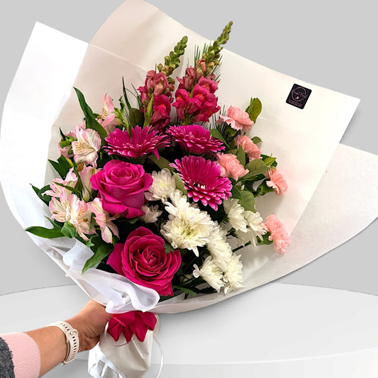 Signature Deluxe Bouquet