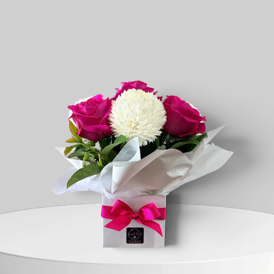 Signature Posy Box